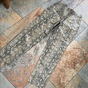 Chic Snakeskin Pattern leather Trousers